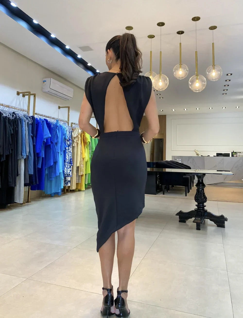 Aurelia™ | Sofistikert asymmetrisk kjole