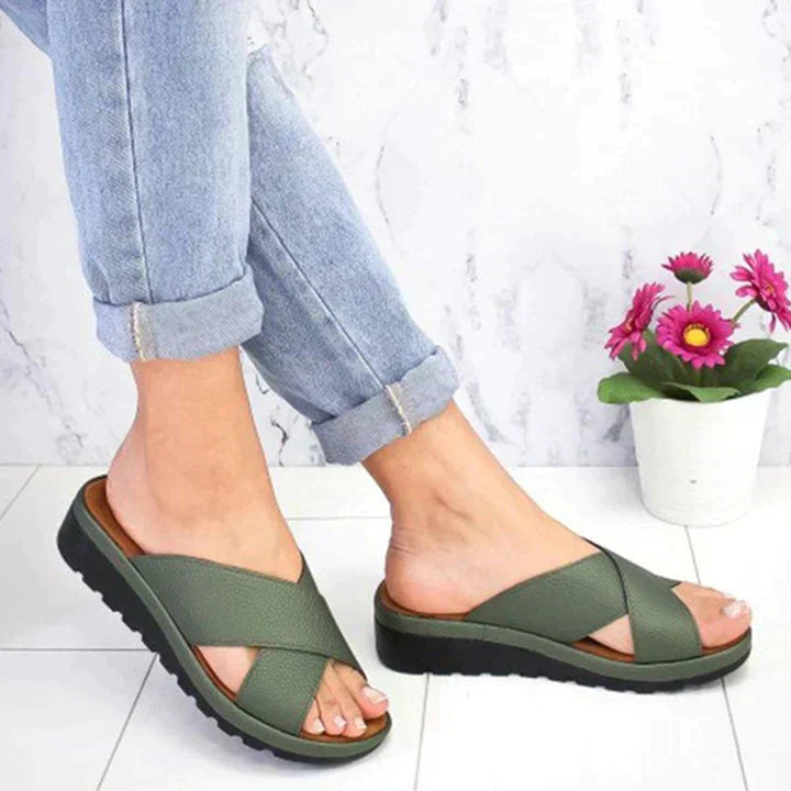 CloudWalk™ de latsen trenders ortopediska sandaler