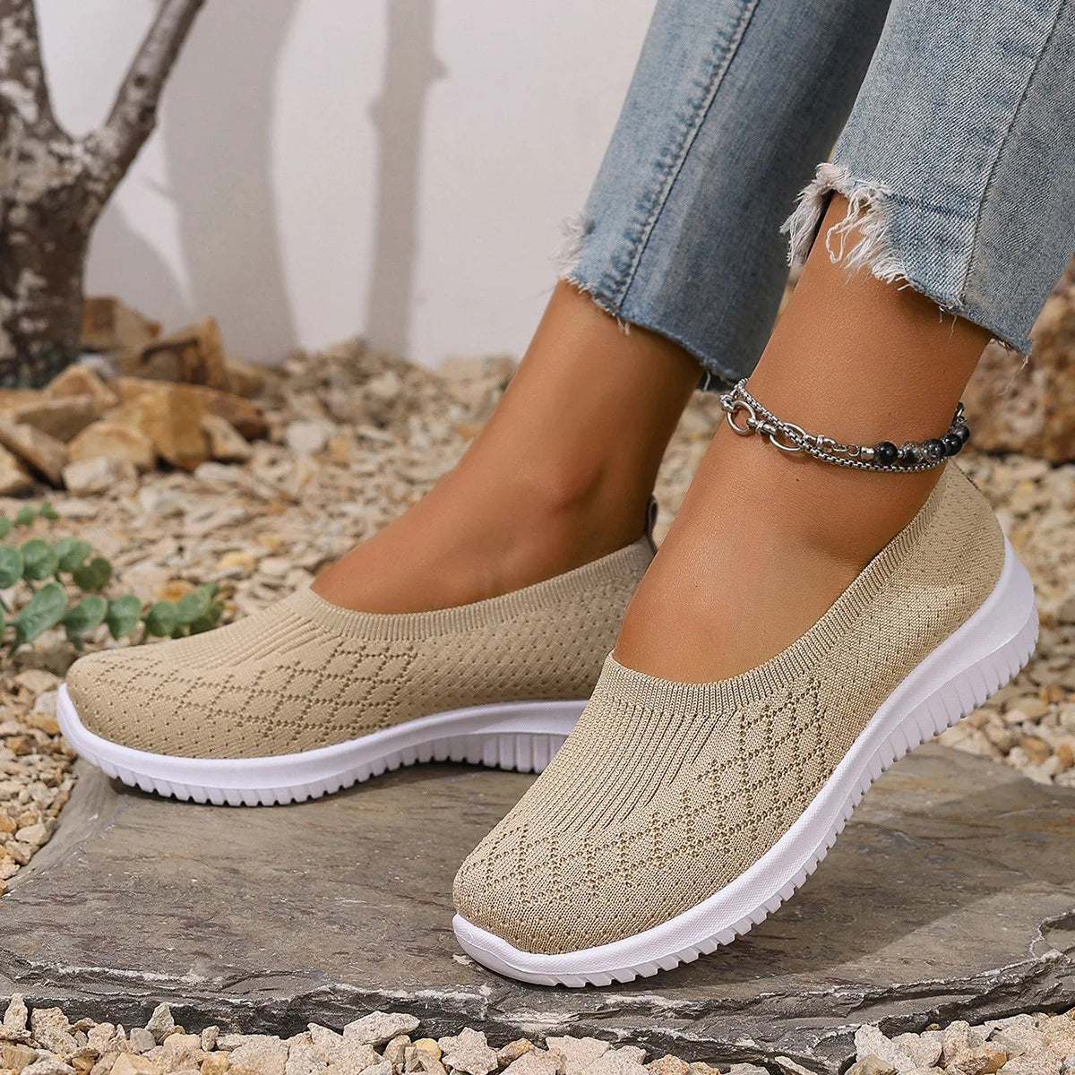 Sofina – Halkfria och Andningsbara Slip-ins